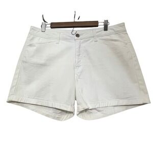 St John's Bay White 5" Chino Short Womens Size 12 Casual Cotton Blend‎